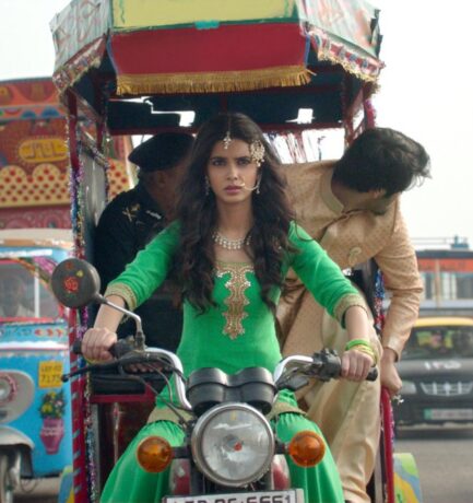 Happy Bhag Jayegi Film Review – Should You Catch This Runaway Bride?