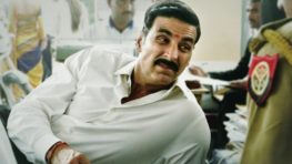 Jolly LL.B 2 Film Review – Mildly Entertaining Fare Albeit Not Akshay’s Best