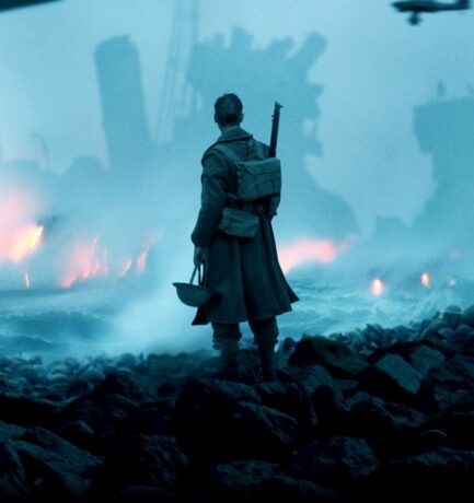 Dunkirk Film Review – Quite an Aficionado’s Delight is This Nolan Movie