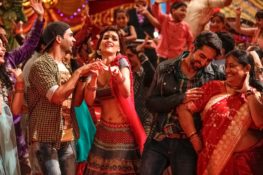 Bareilly Ki Barfi Film Review – The Trio Makes You Laugh