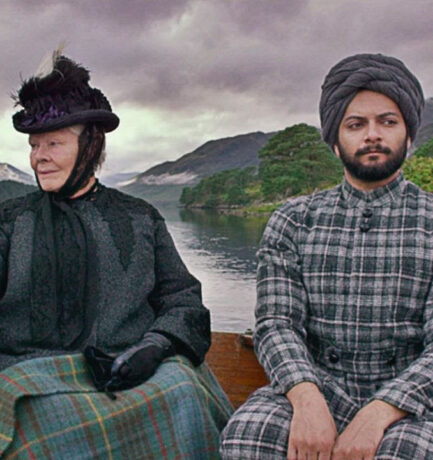 Victoria & Abdul Film Review – A Munshi Beguiles the Queen